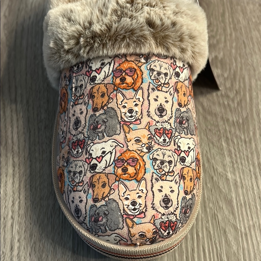 NEW! Skechers Bobs Dog Pattern Slippers with Faux Fur - Picture 4 of 4
